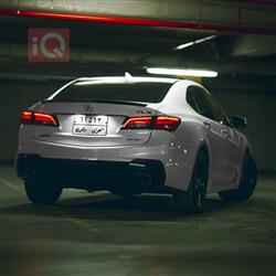 أكورا TLX